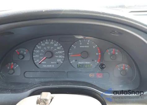 2004 Ford Mustang z USA, uszkodzony, nr VIN 1FAFP406X4S174247